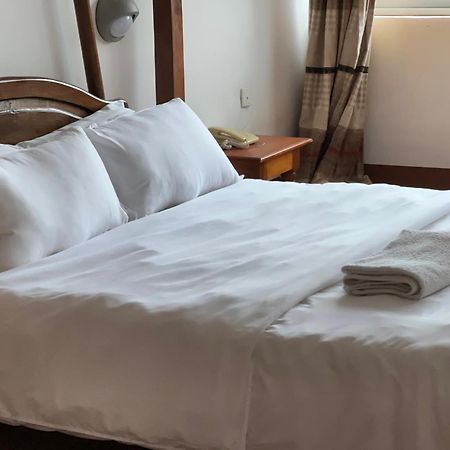 Entebbe Flights Motel 外观 照片