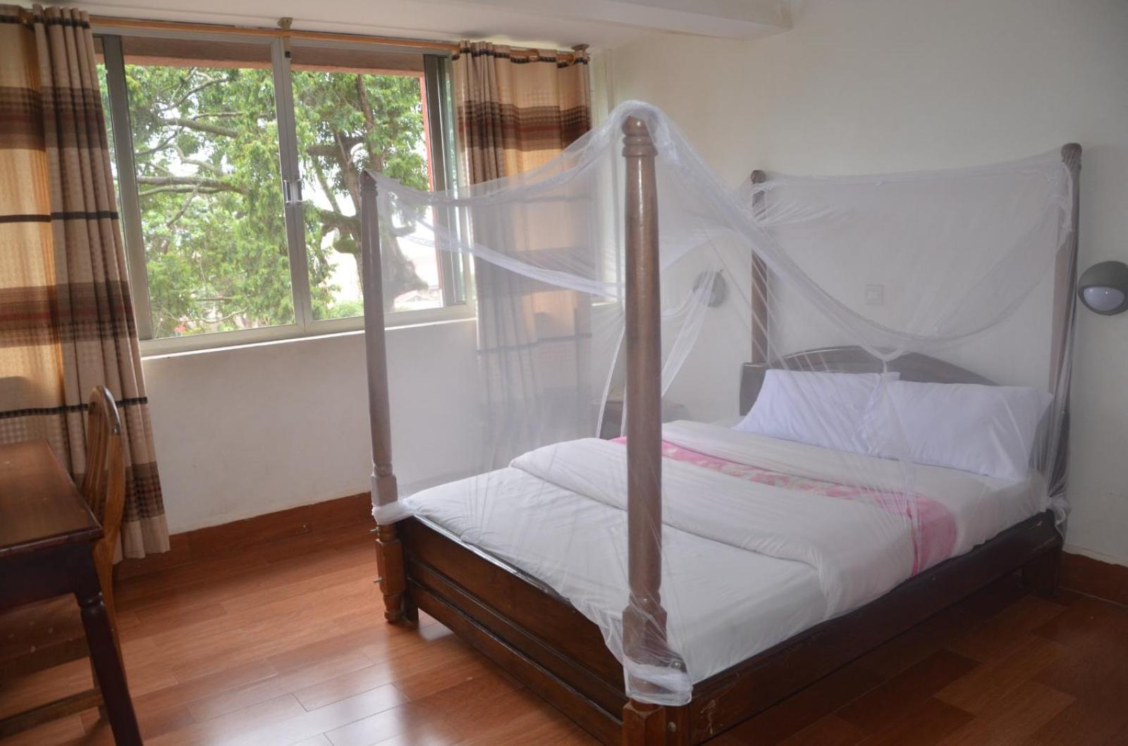 Entebbe Flights Motel 外观 照片