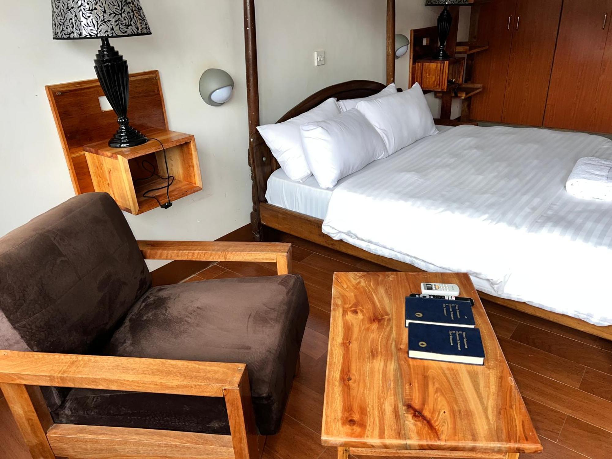Entebbe Flights Motel 外观 照片