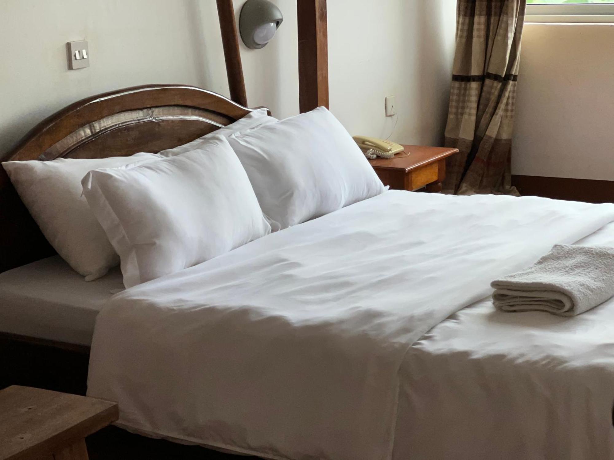 Entebbe Flights Motel 外观 照片