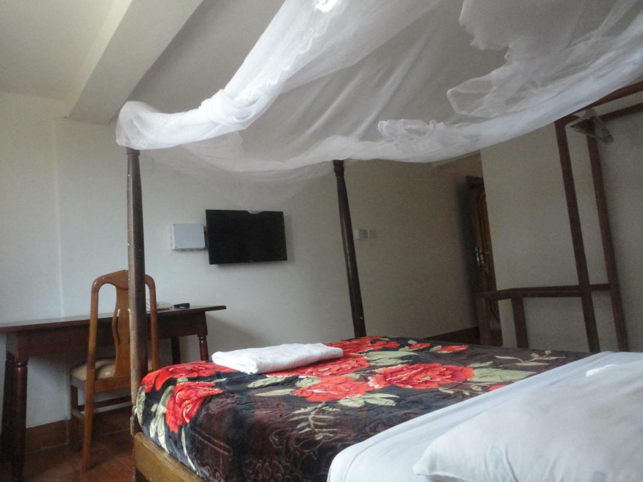 Entebbe Flights Motel 外观 照片