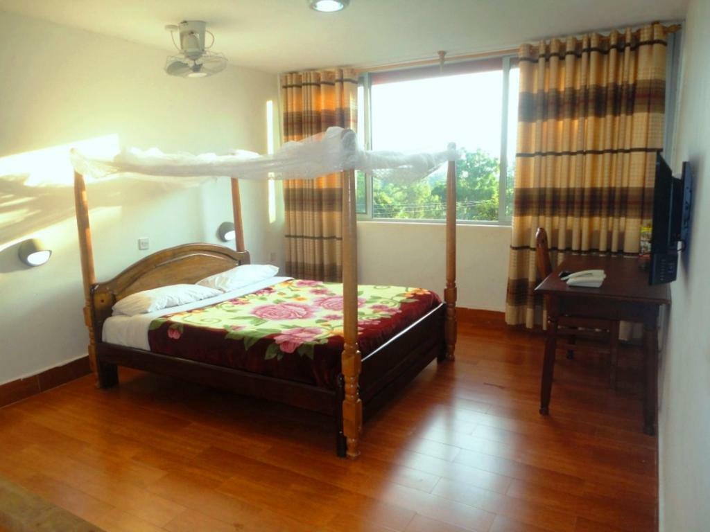 Entebbe Flights Motel 外观 照片