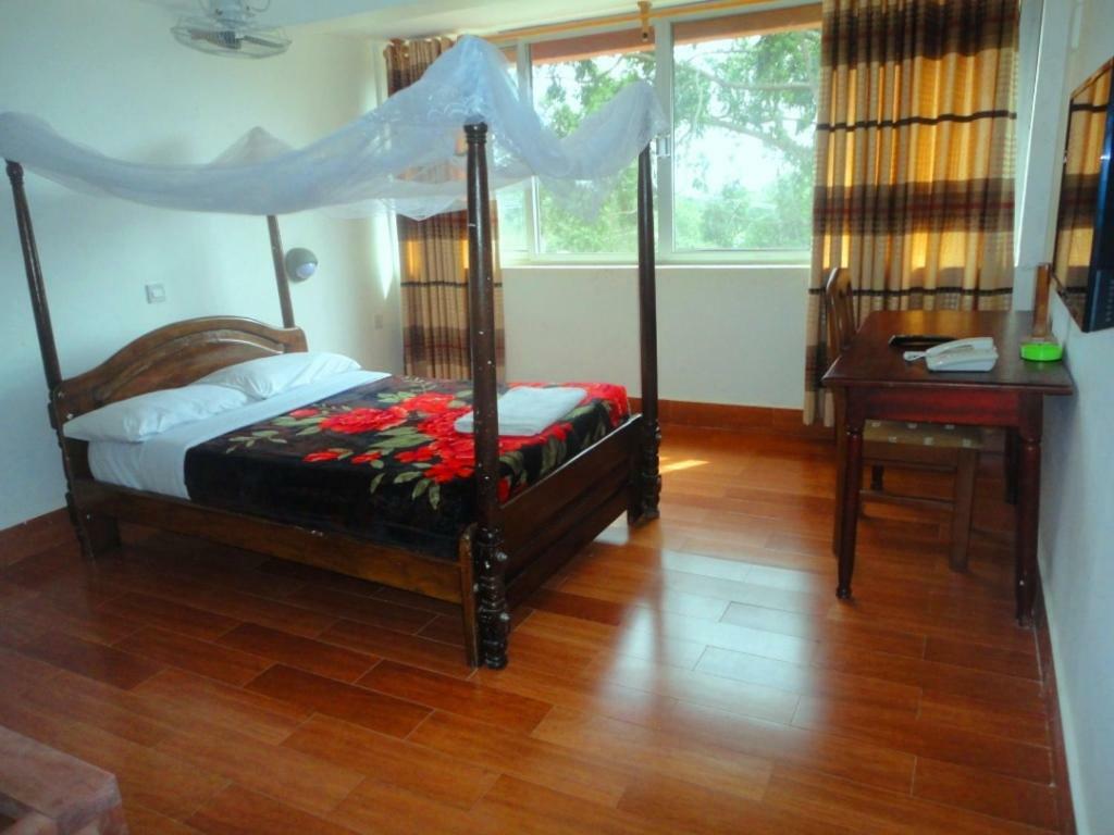 Entebbe Flights Motel 外观 照片