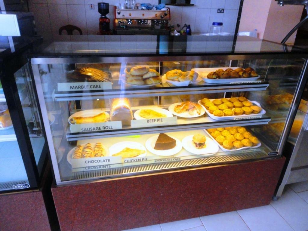 Entebbe Flights Motel 外观 照片