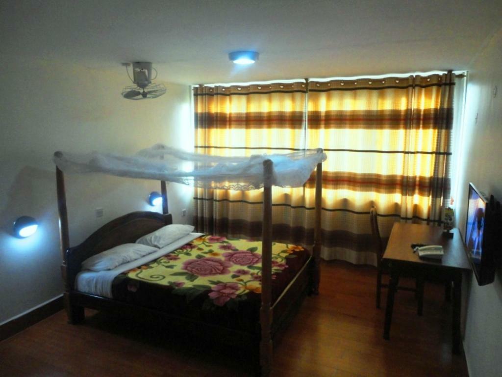 Entebbe Flights Motel 外观 照片