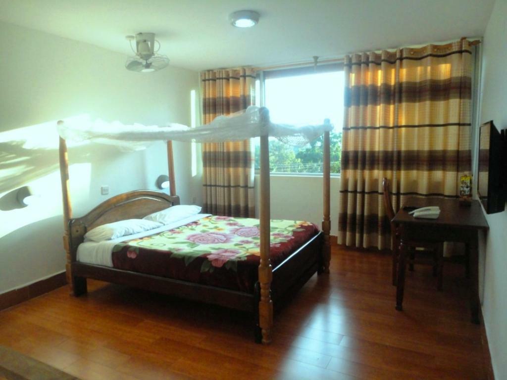 Entebbe Flights Motel 外观 照片